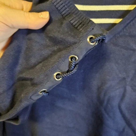 Vintage Teddi Women's Size Large V Neck Top GUC 90s - Picture 4 of 9